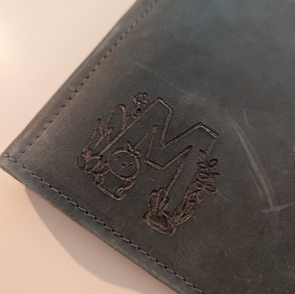 A5 ROTERFADEN Cover With "M" - Picture 2 of 6